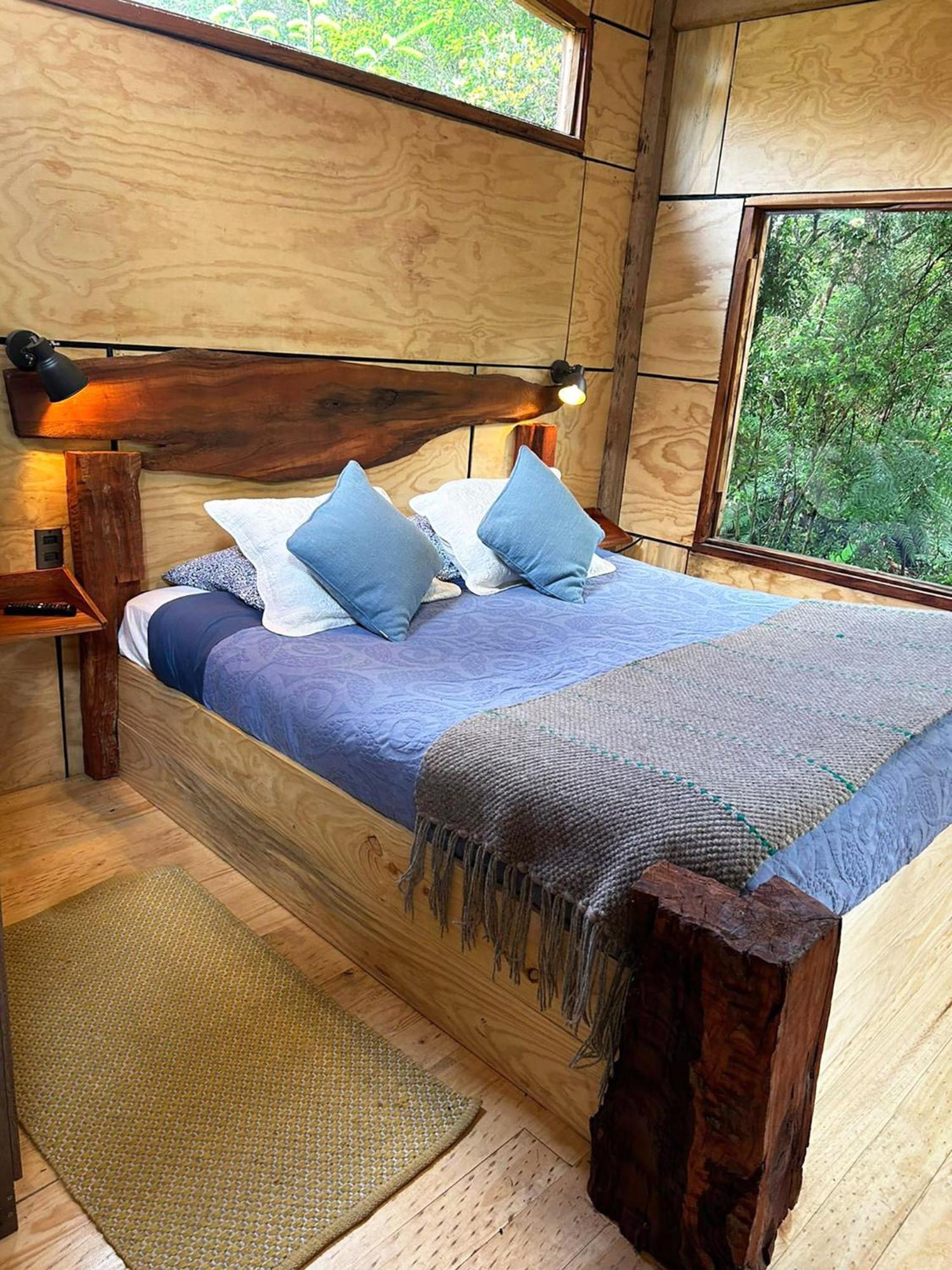 Cabanas Los Cantos Del Chucao Пуерто Варас Екстериор снимка